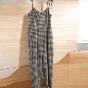 Stylish Black and White Jumpsuit.Never Worn.